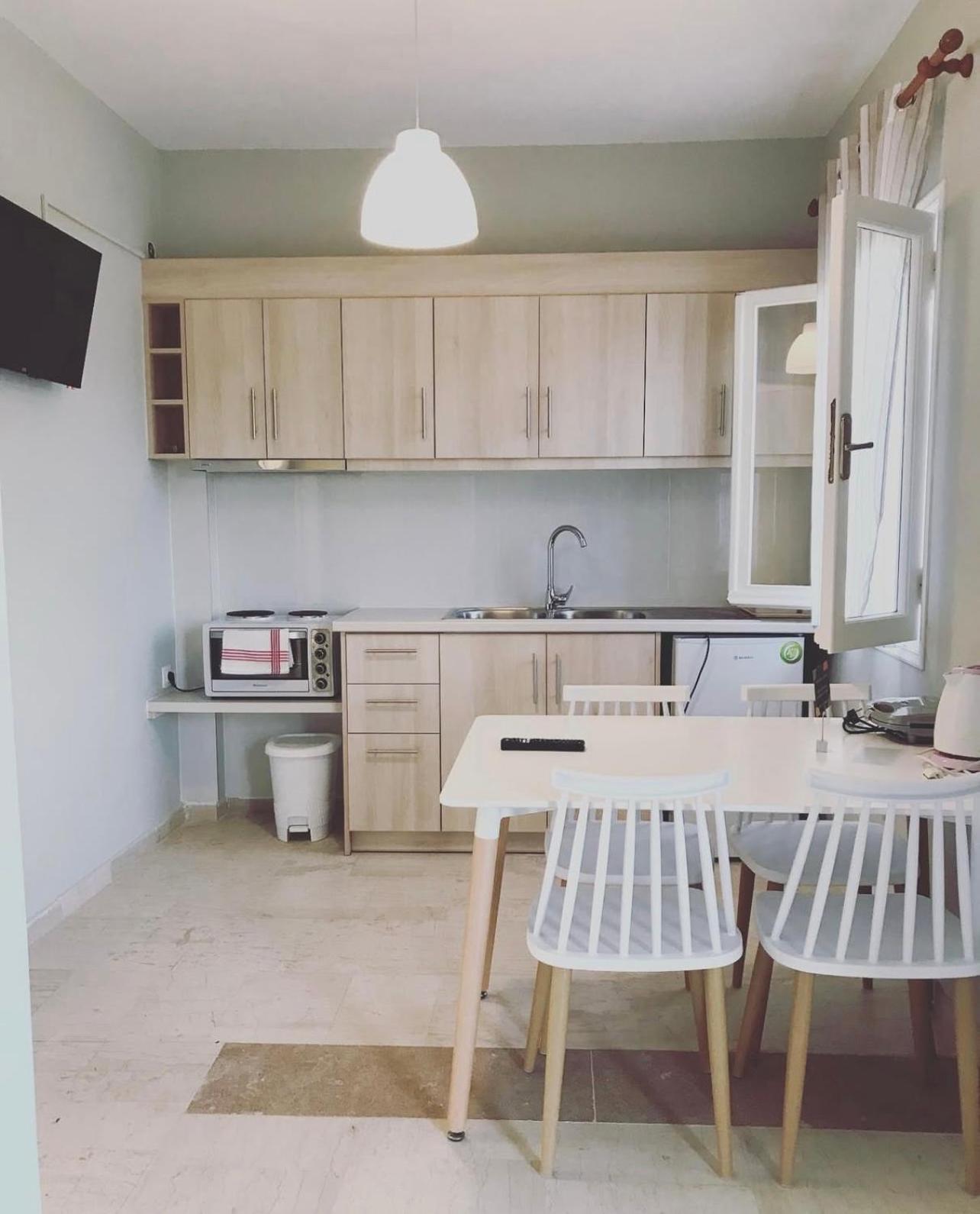 Banos Apartments And Swimming Pool Roda  Bagian luar foto